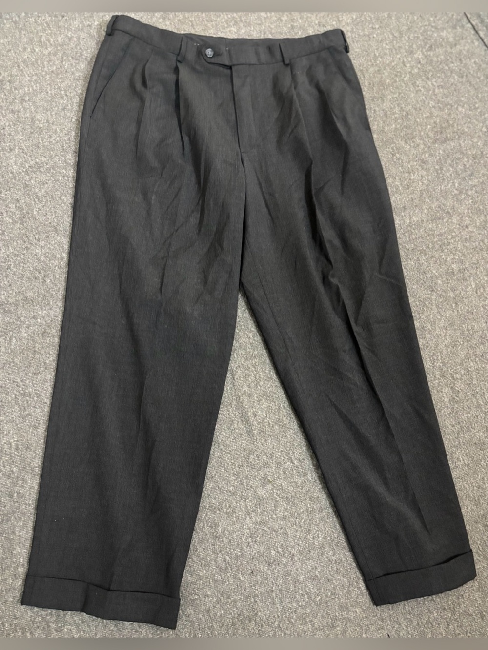 Dockers | Men's Dark Gray Pleated Pants | Dress Pants | Waist 36 Length 29